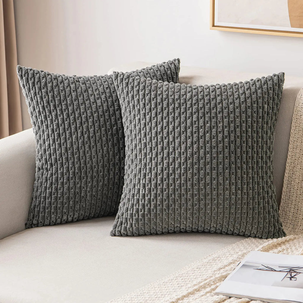 Serena Cushion – Premium Woven Pillow Cover (45×45 cm)