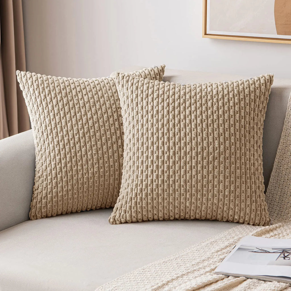 Serena Cushion – Premium Woven Pillow Cover (45×45 cm)