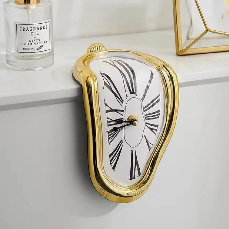 Dali Melt Clock – Surreal Shelf & Wall Timepiece